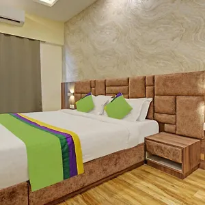 oyo-townhouse-437-hotel-le-sharton.udaipurhotels.org/