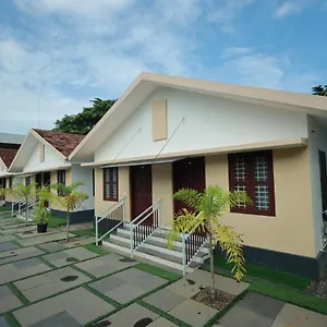 lakeway-resorts.hotels-alappuzha.com/