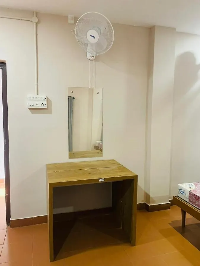 Azhar Lodge Koyilandy Kozhikode 0*,  India