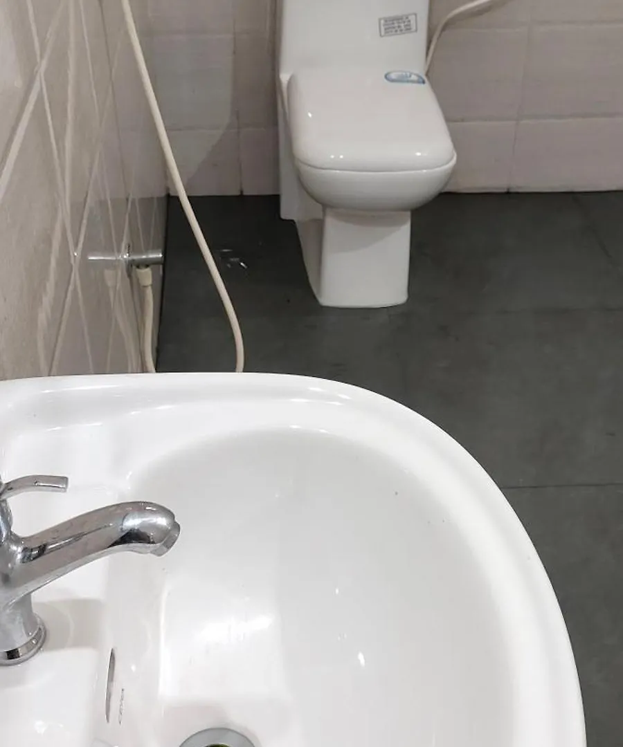 Azhar Lodge Koyilandy Kozhikode Hotel